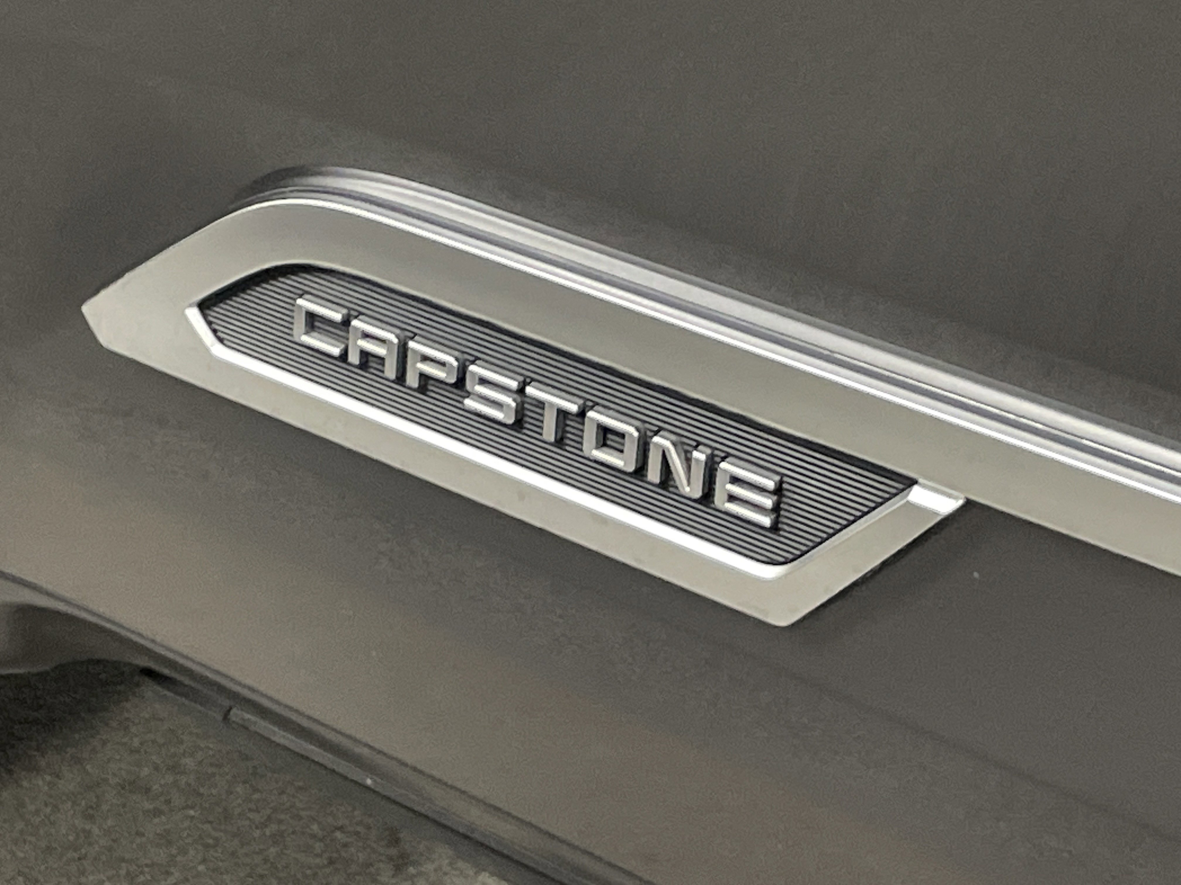 Used 2024 Toyota Tundra Capstone AWD/4WD image 33