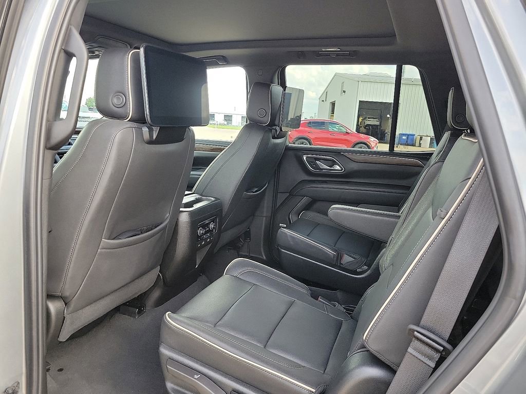 Used 2023 Chevrolet Tahoe Premier w/ Premium Package 2 image 10