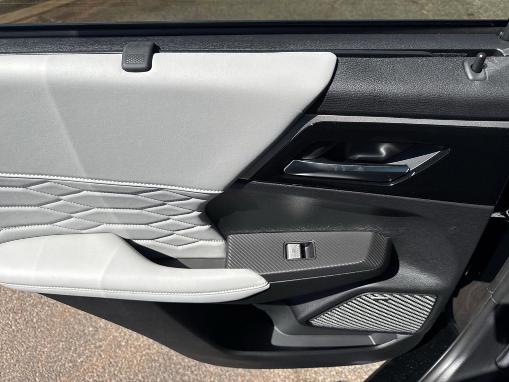 New 2026 Mitsubishi Outlander SEL FWD image 35