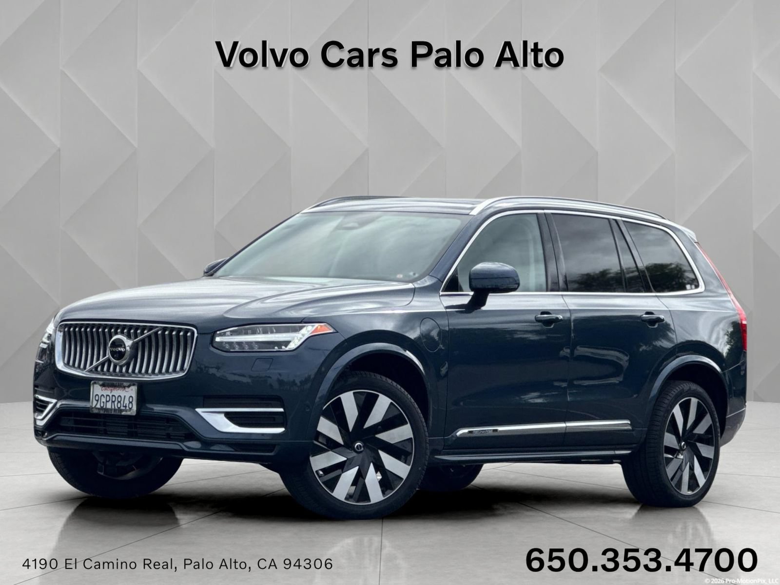 Certified 2023 Volvo XC90 T8 Ultimate AWD/4WD image 1