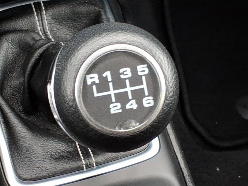 Used 2020 Jeep Wrangler Unlimited Sahara w/ Uconnect 4C Nav & Sound Group image 20