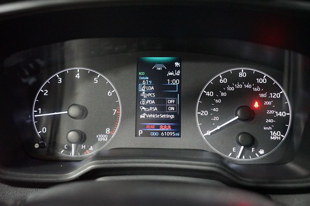 Certified 2024 Toyota Corolla SE FWD image 15