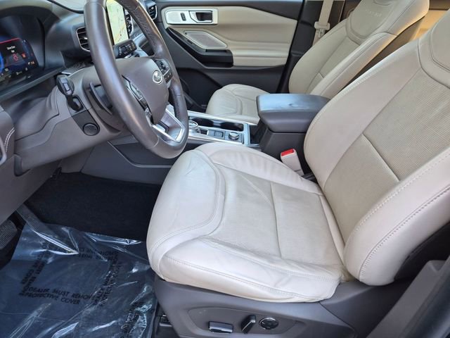Used 2020 Ford Explorer Platinum w/ Premium Technology Package AWD/4WD image 9