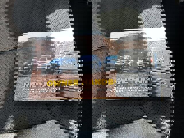 Used 2024 Jeep Grand Cherokee L Altitude image 41