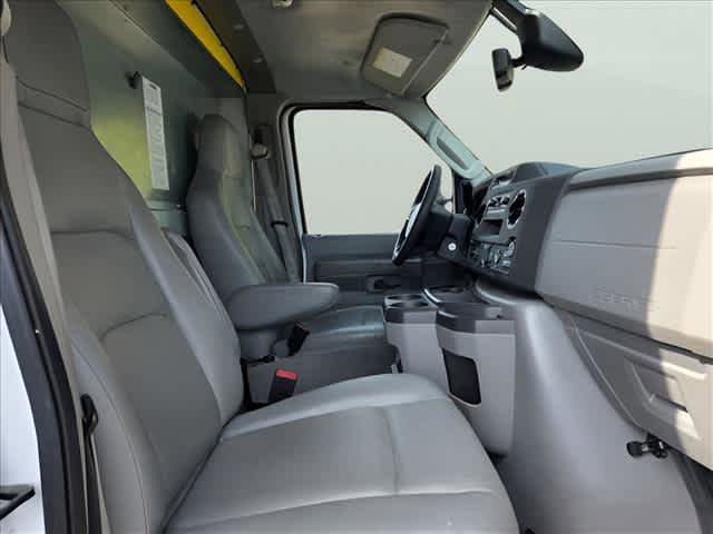 Used 2024 Ford E-350 and Econoline 350 Super Duty w/ Driver's Safety Package RWD image 22
