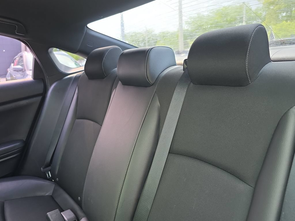 Used 2019 Honda Civic Sport image 17