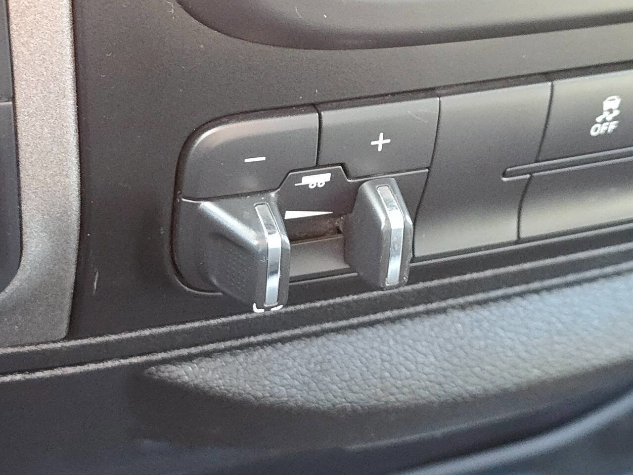 Used 2019 RAM 1500 Tradesman image 17