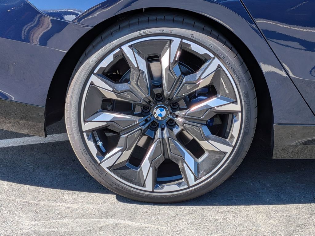 New 2026 BMW 530i w/ M Sport Package image 25