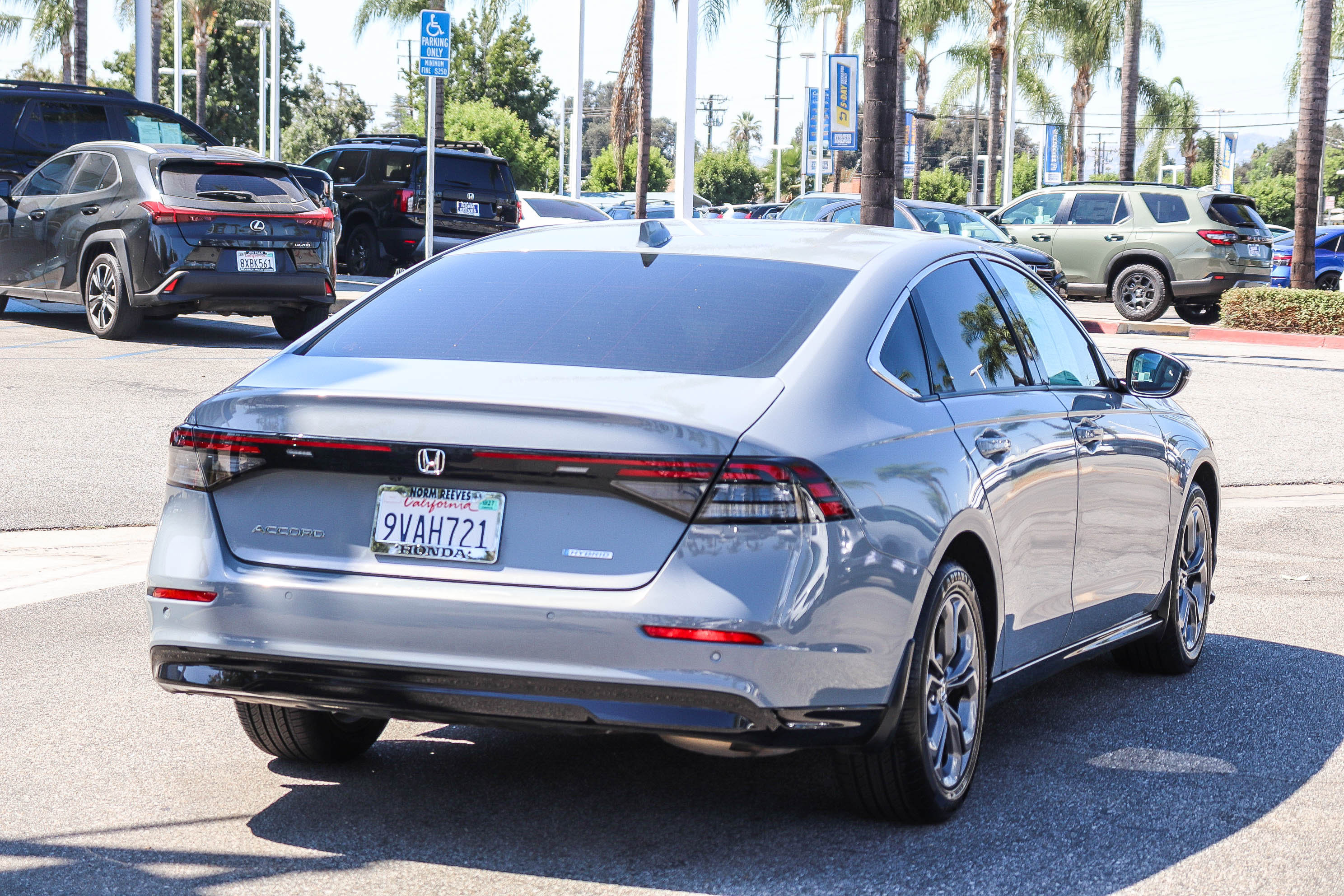 Certified 2025 Honda Accord EX-L image 11