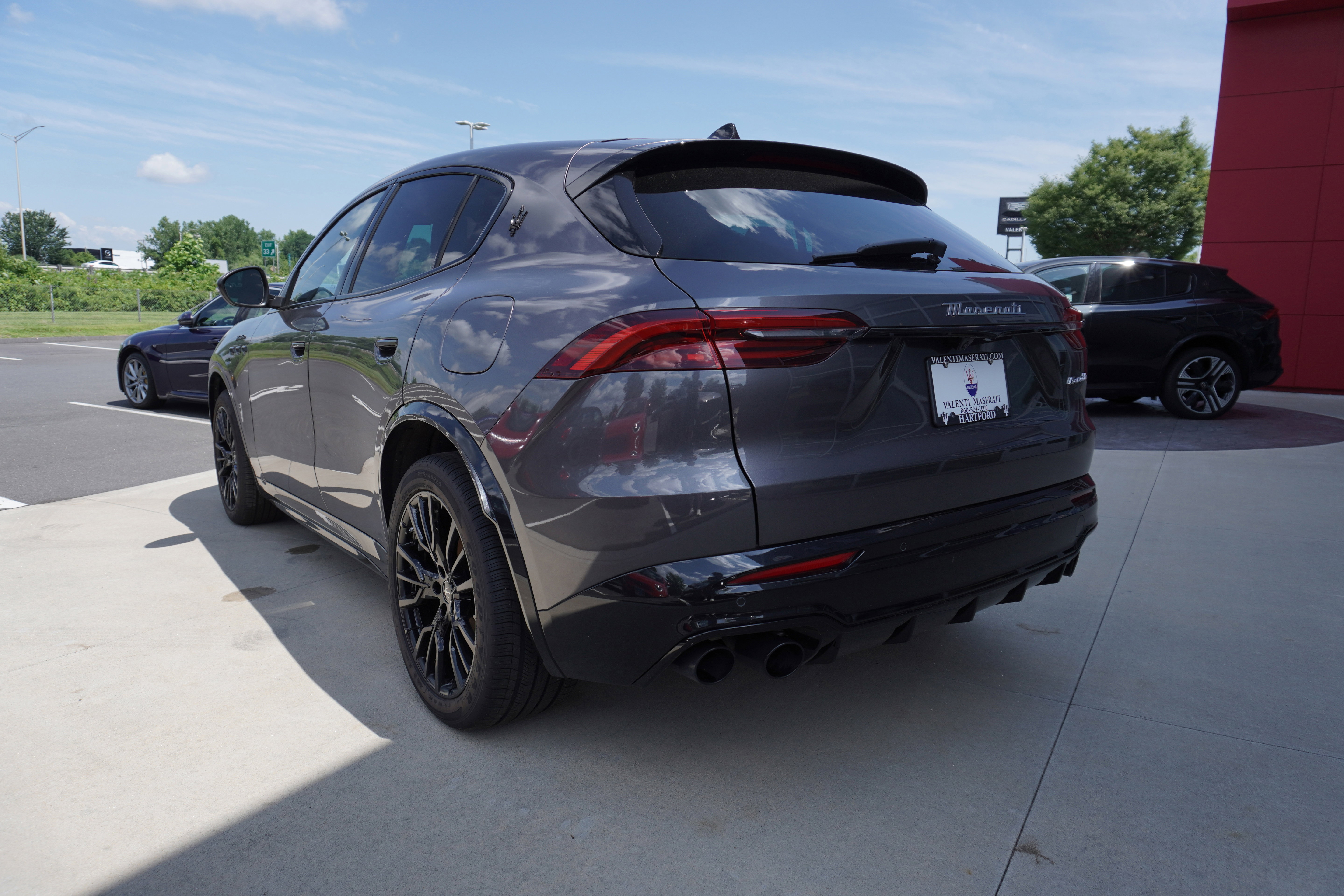 New 2025 Maserati Grecale Modena image 9