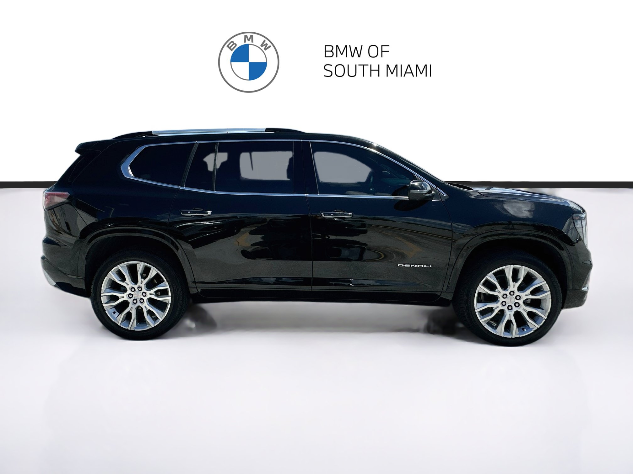 Used 2024 GMC Acadia Denali w/ Super Cruise Package FWD image 8