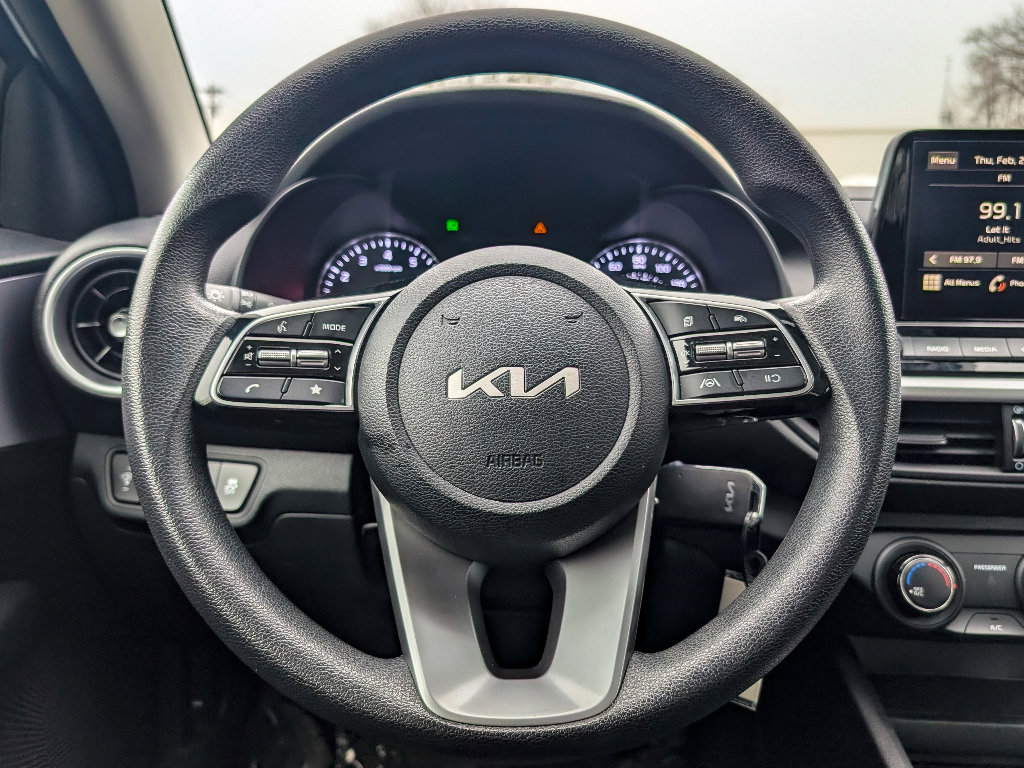 Used 2024 Kia Forte LXS image 18