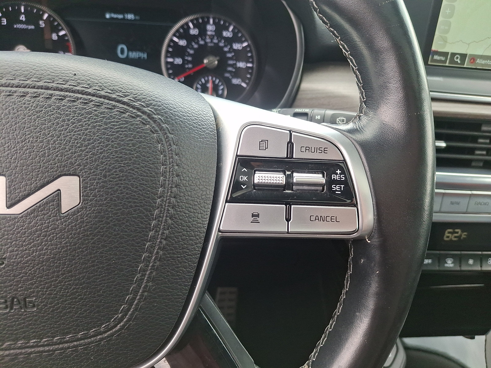 Used 2022 Kia Telluride SX w/ SX Prestige Package AWD/4WD image 23