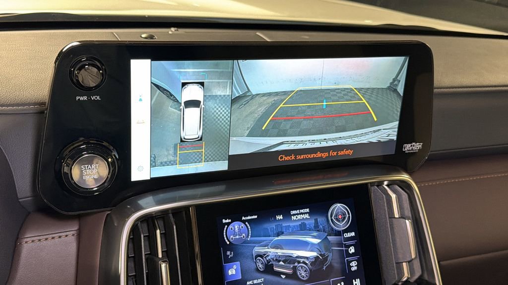 Certified 2024 Lexus LX 600 4WD w/ Appearance Package image 37