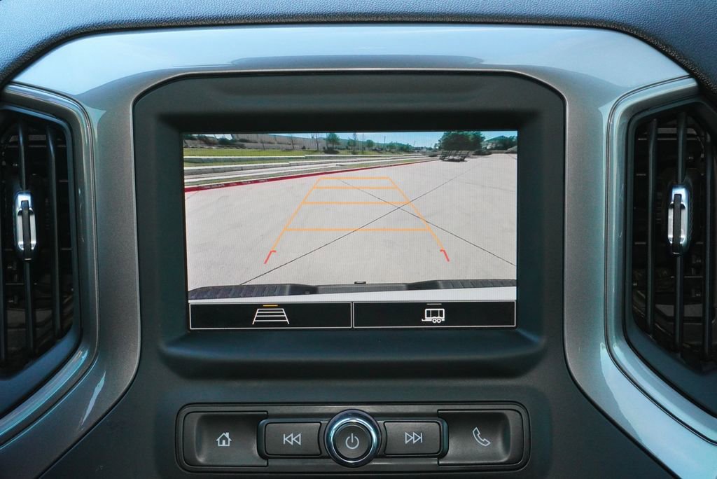 Used 2024 Chevrolet Silverado 3500 W/T image 15