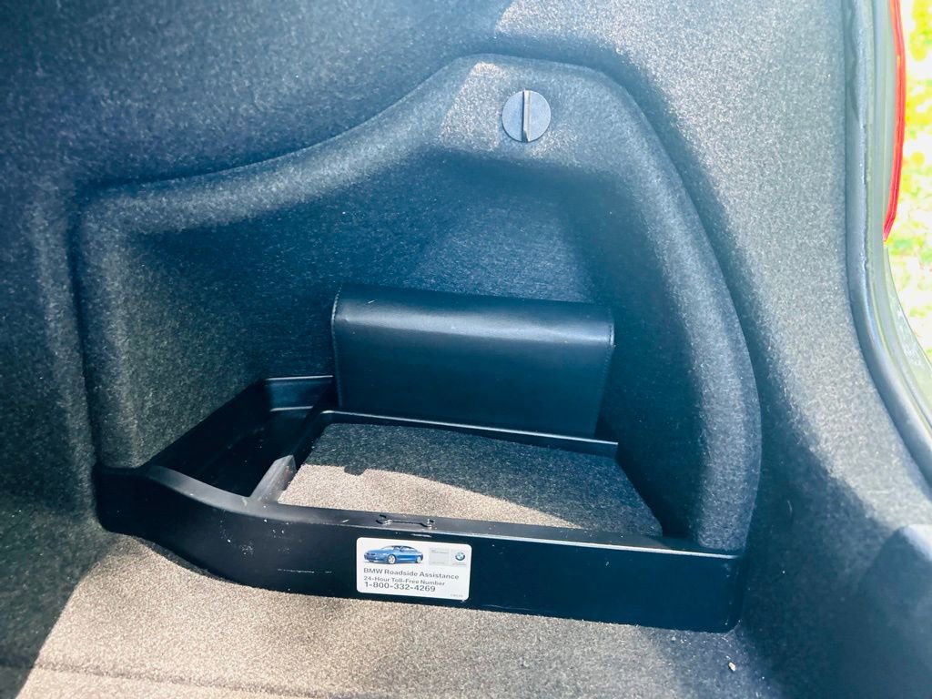 Used 2015 BMW 320i Sedan RWD image 7