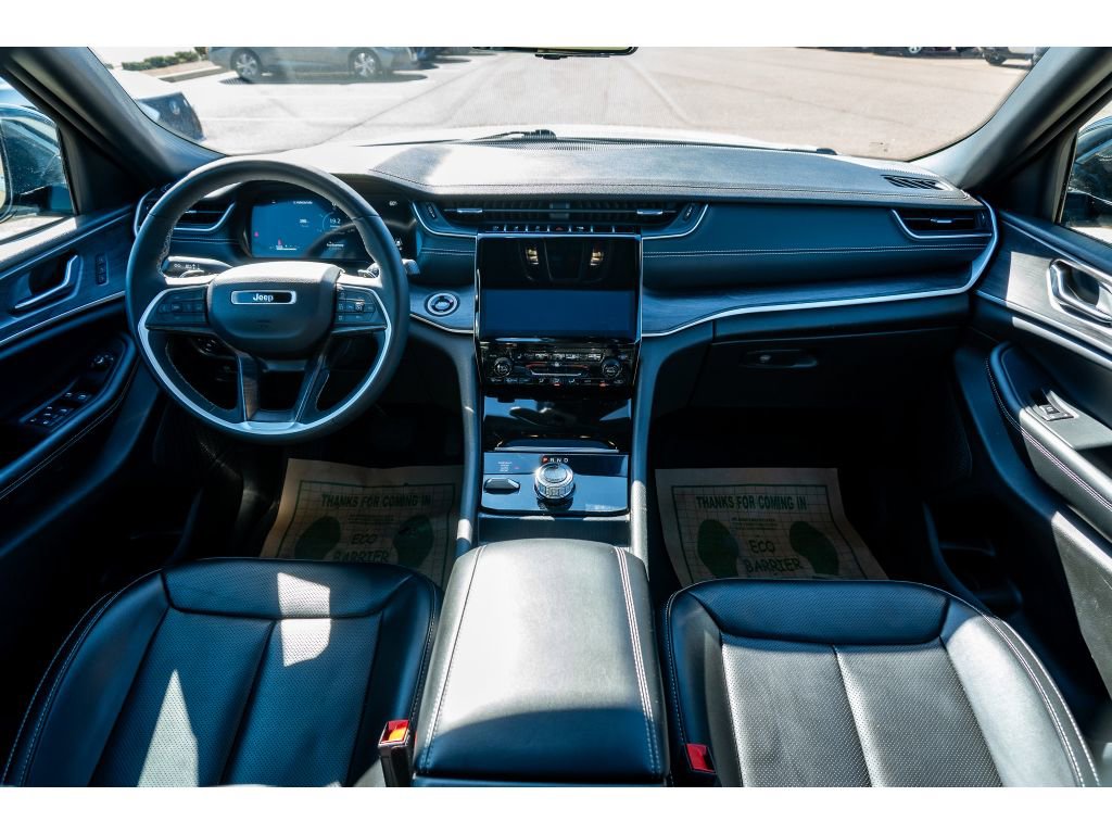 Used 2024 Jeep Grand Cherokee L Limited w/ Luxury Tech Group II image 21