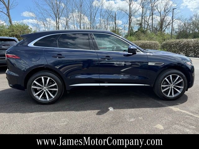 Used 2025 Jaguar F-PACE R-Dynamic S image 4