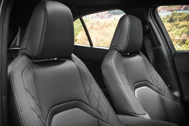 Certified 2025 Lexus UX 300h FWD w/ Accessory Package (Z2) image 26
