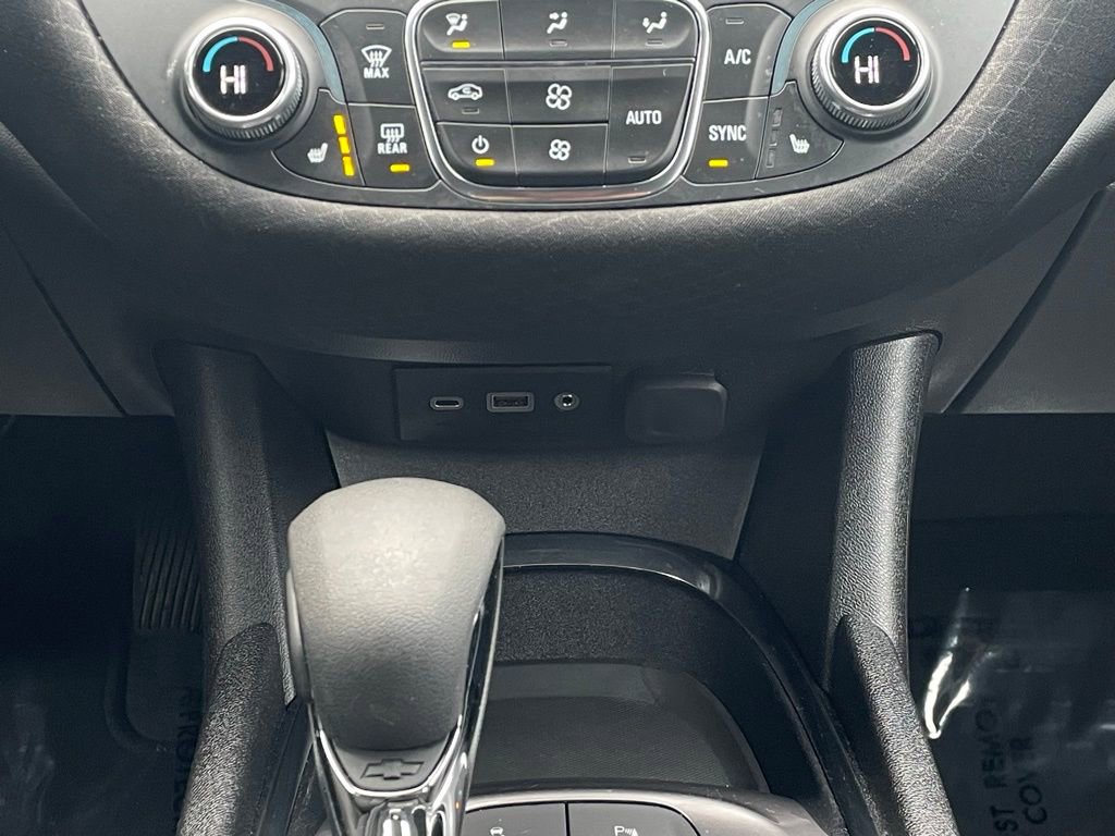 Used 2024 Chevrolet Malibu LT image 17