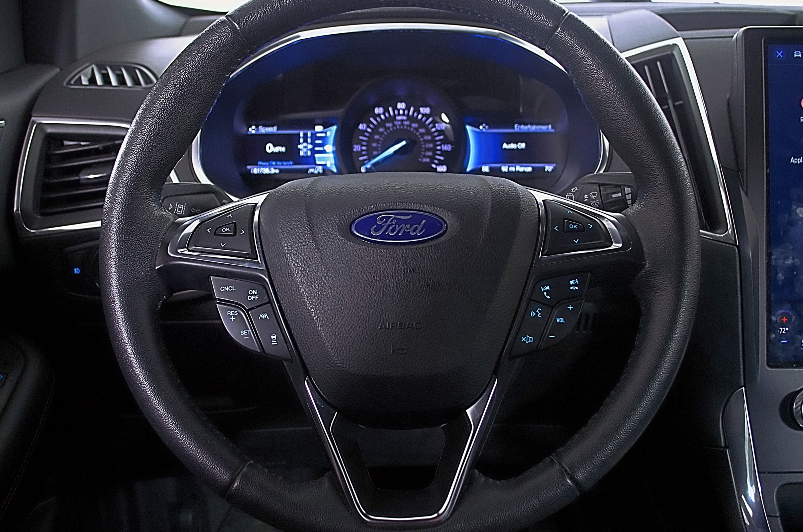 Used 2021 Ford Edge Titanium w/ Equipment Group 301A image 24