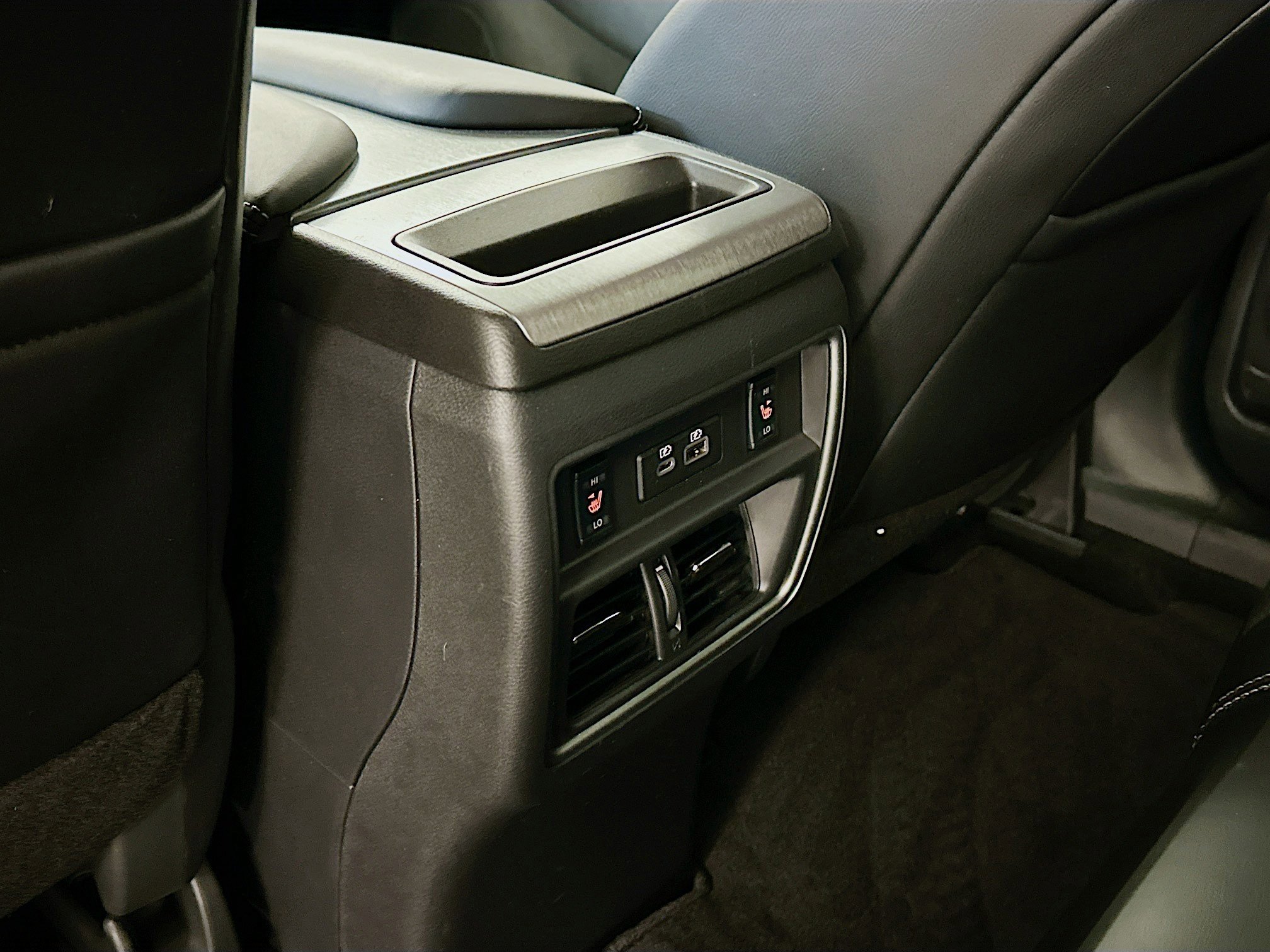 Used 2024 Nissan Murano SL image 29