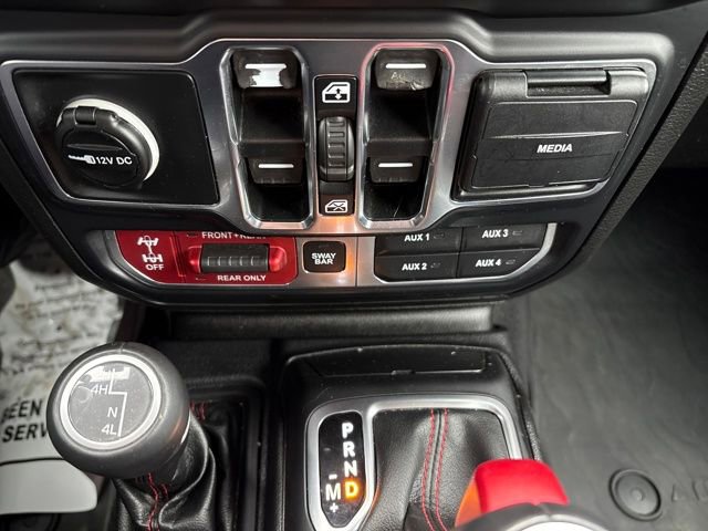 Used 2019 Jeep Wrangler Unlimited Rubicon w/ Dual Top Group image 19