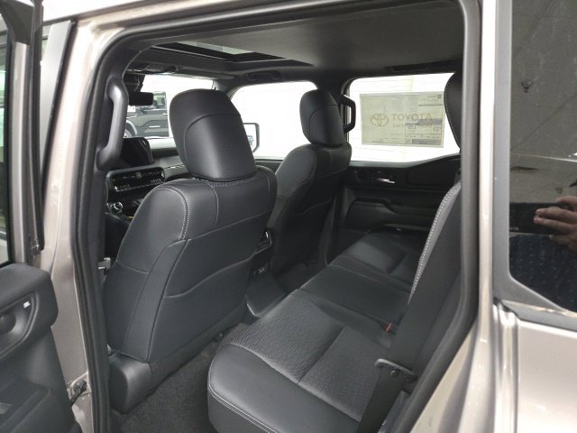New 2027 Toyota Land Cruiser w/ Premium Package AWD/4WD image 18