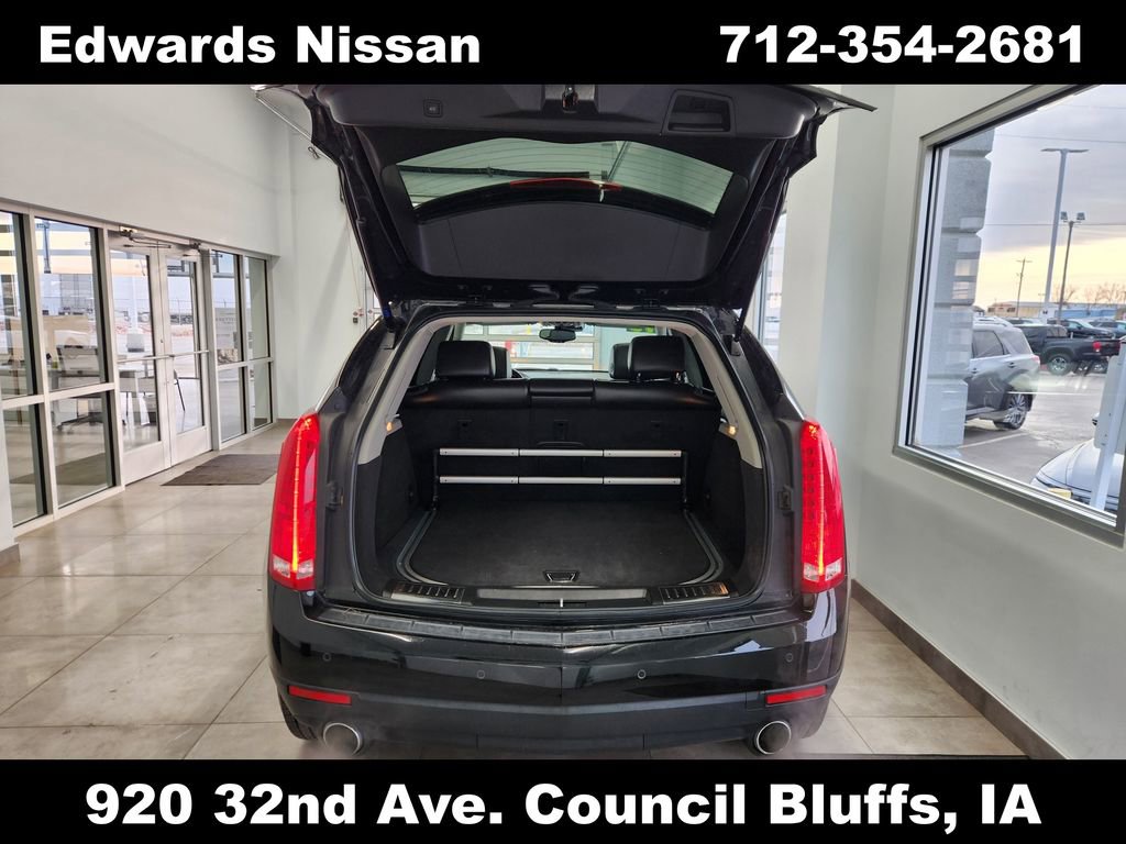 Used 2015 Cadillac SRX Luxury image 8