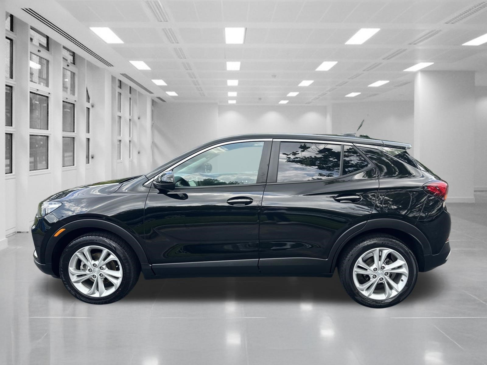 Certified 2023 Buick Encore GX Preferred FWD image 8