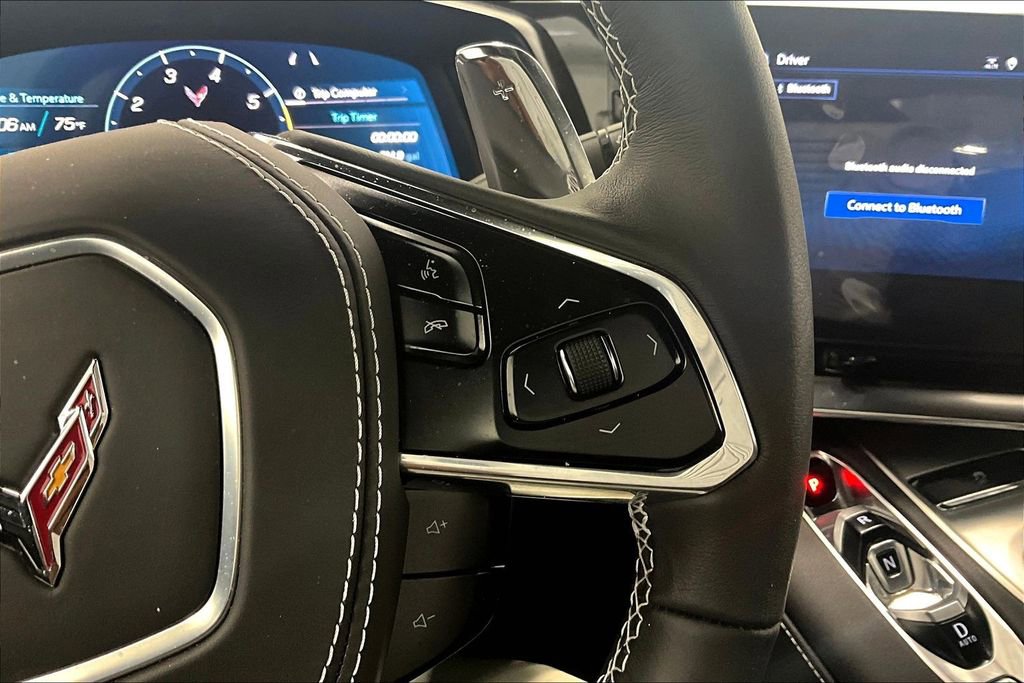 Used 2025 Chevrolet Corvette Stingray Coupe w/ 1LT image 16