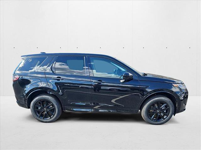 New 2025 Land Rover Discovery Sport S image 4