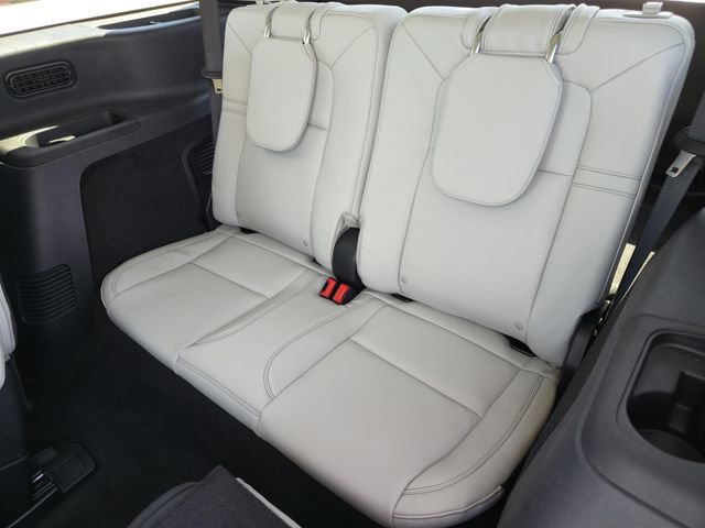 Used 2026 Lincoln Aviator 2WD image 26