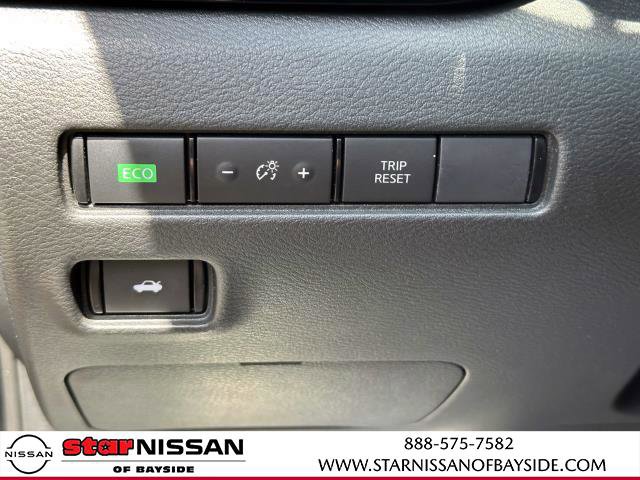 Certified 2022 Nissan Sentra SV w/ All-Weather Package image 17