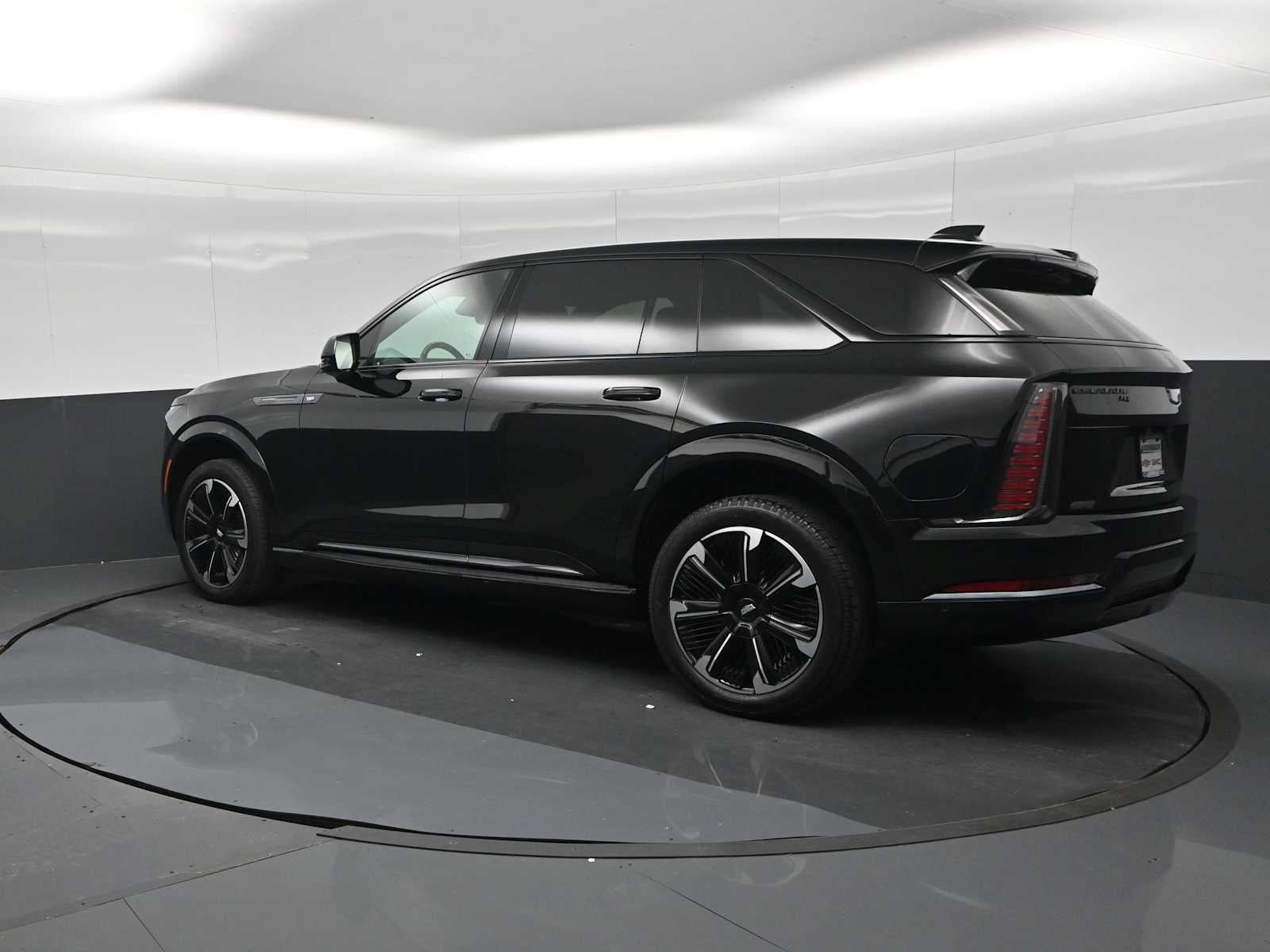 Used 2025 Cadillac Escalade IQ Sport 1 AWD/4WD image 6