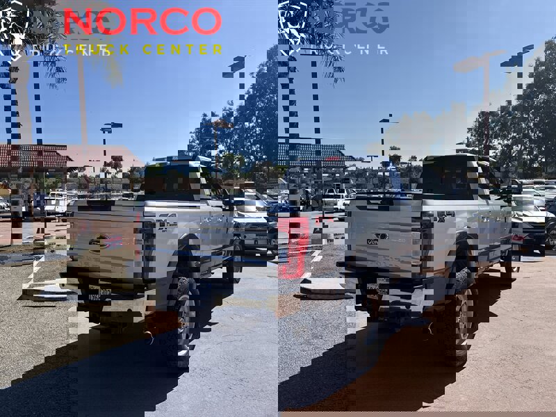 Used 2019 Ford F250 Lariat w/ Chrome Package image 8