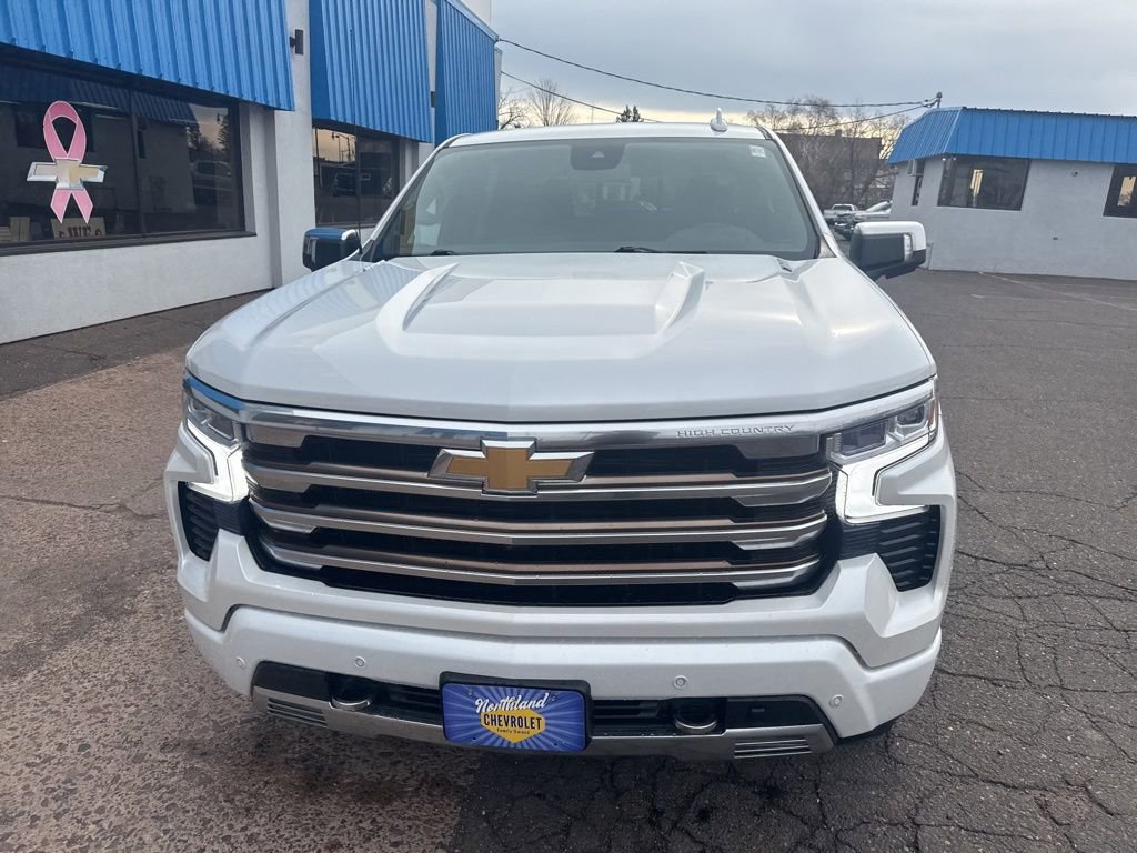Certified 2022 Chevrolet Silverado 1500 High Country w/ Z71 Off-Road Package AWD/4WD image 3