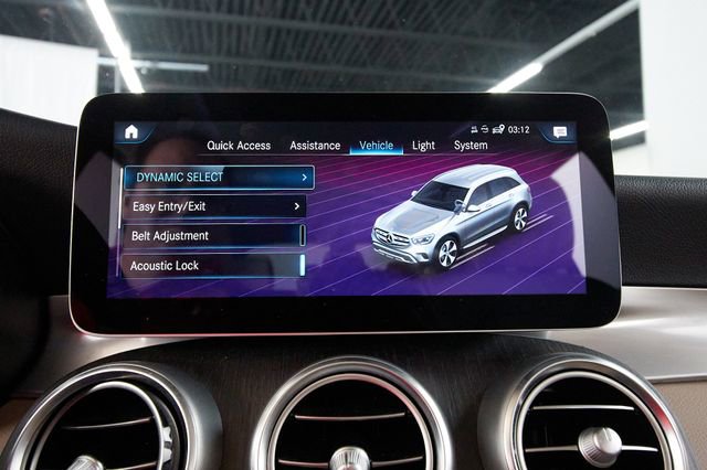Used 2022 Mercedes-Benz GLC 300 4MATIC image 12
