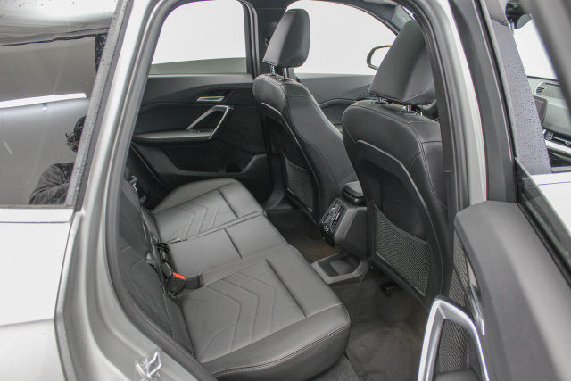 Used 2023 BMW X1 xDrive28i w/ Convenience Package AWD/4WD image 17
