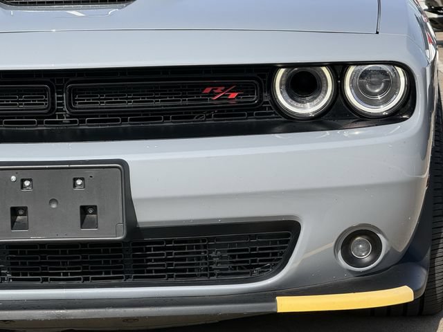 Used 2022 Dodge Challenger R/T Scat Pack w/ Dynamics Package RWD image 21