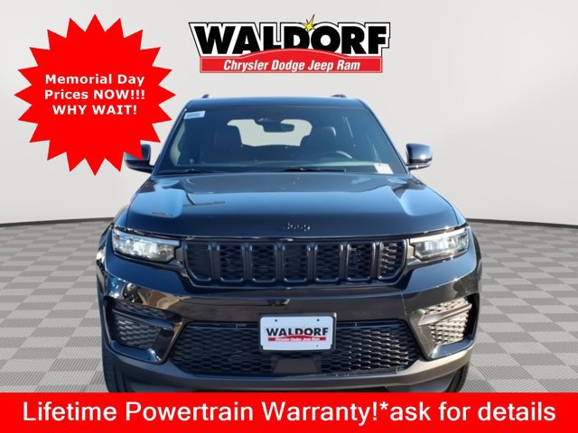 New 2025 Jeep Grand Cherokee Altitude AWD/4WD image 6
