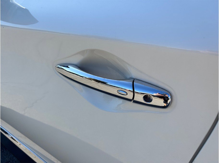 Used 2020 INFINITI QX60 Pure image 16