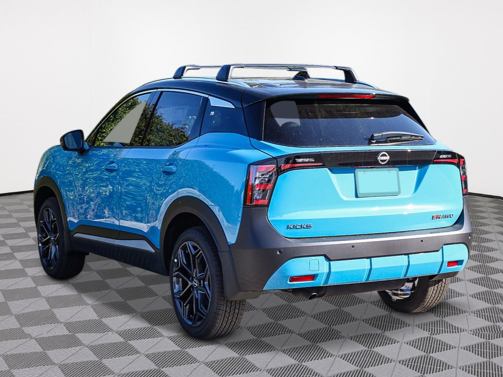 New 2027 Nissan Kicks SR AWD/4WD image 2