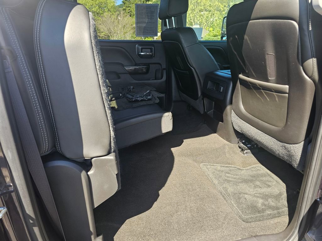 Used 2015 GMC Sierra 2500 Denali w/ Duramax Plus Package image 9