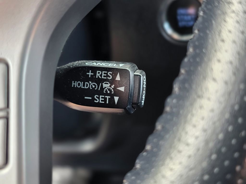 Used 2023 Toyota 4Runner Limited image 14