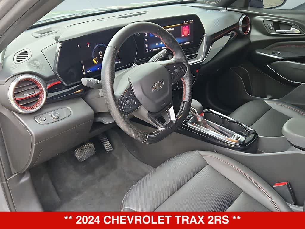 Used 2024 Chevrolet Trax RS FWD image 10