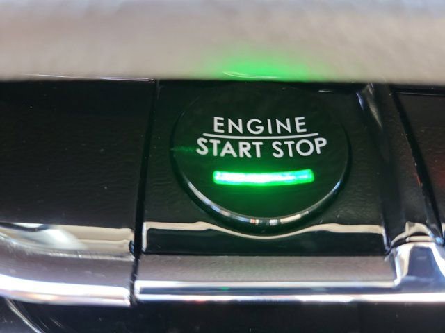 Certified 2024 Lincoln Corsair AWD image 28