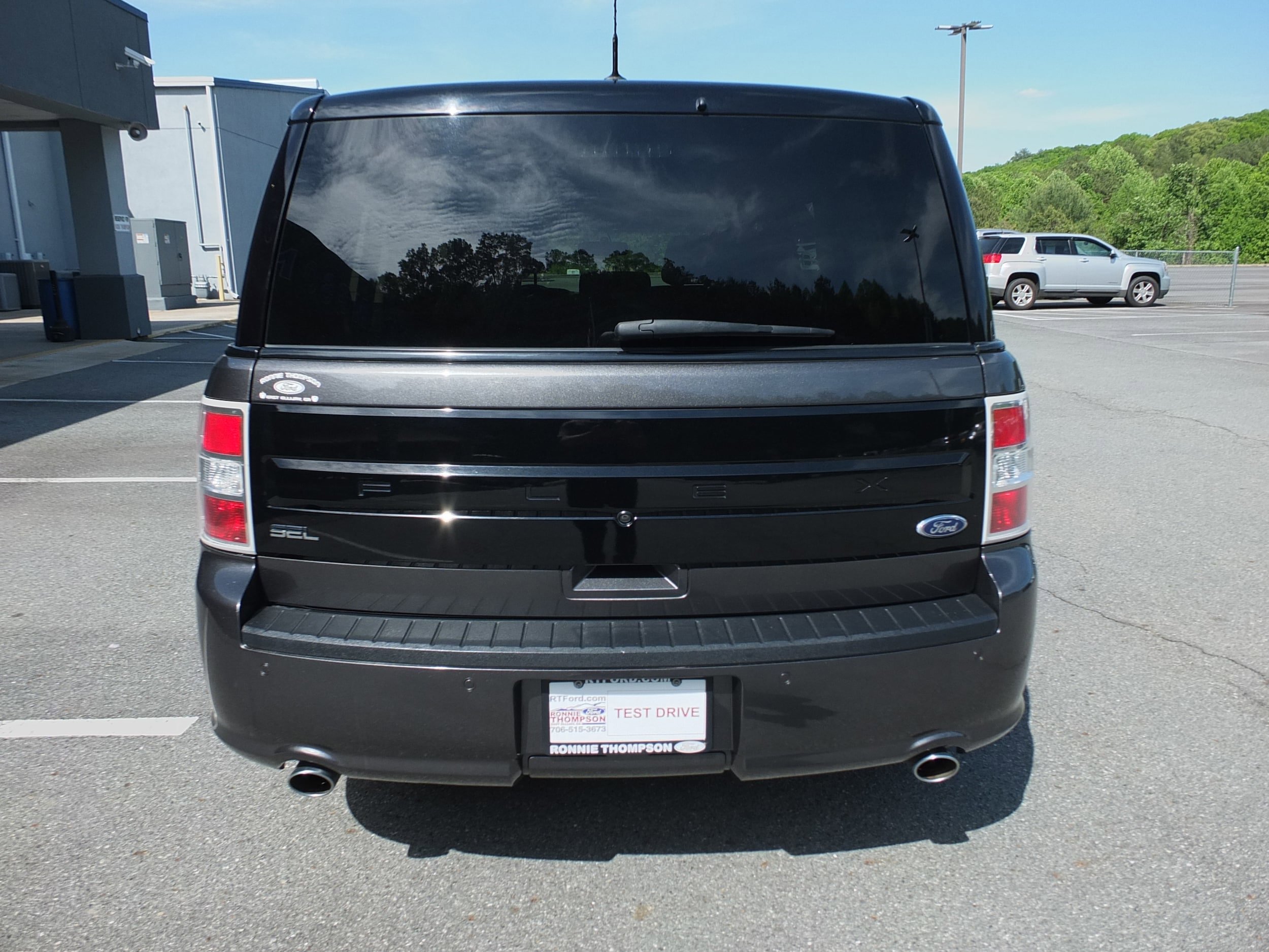 Used 2016 Ford Flex SEL w/ Equipment Group 202A FWD image 4
