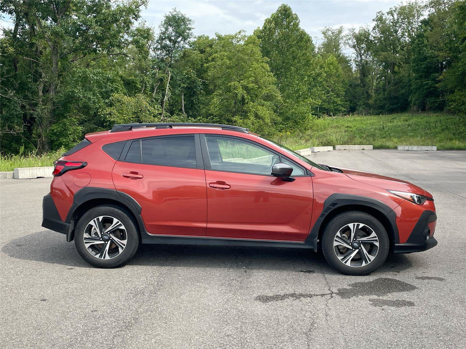 Used 2025 Subaru Crosstrek 2.5i Premium AWD/4WD image 6