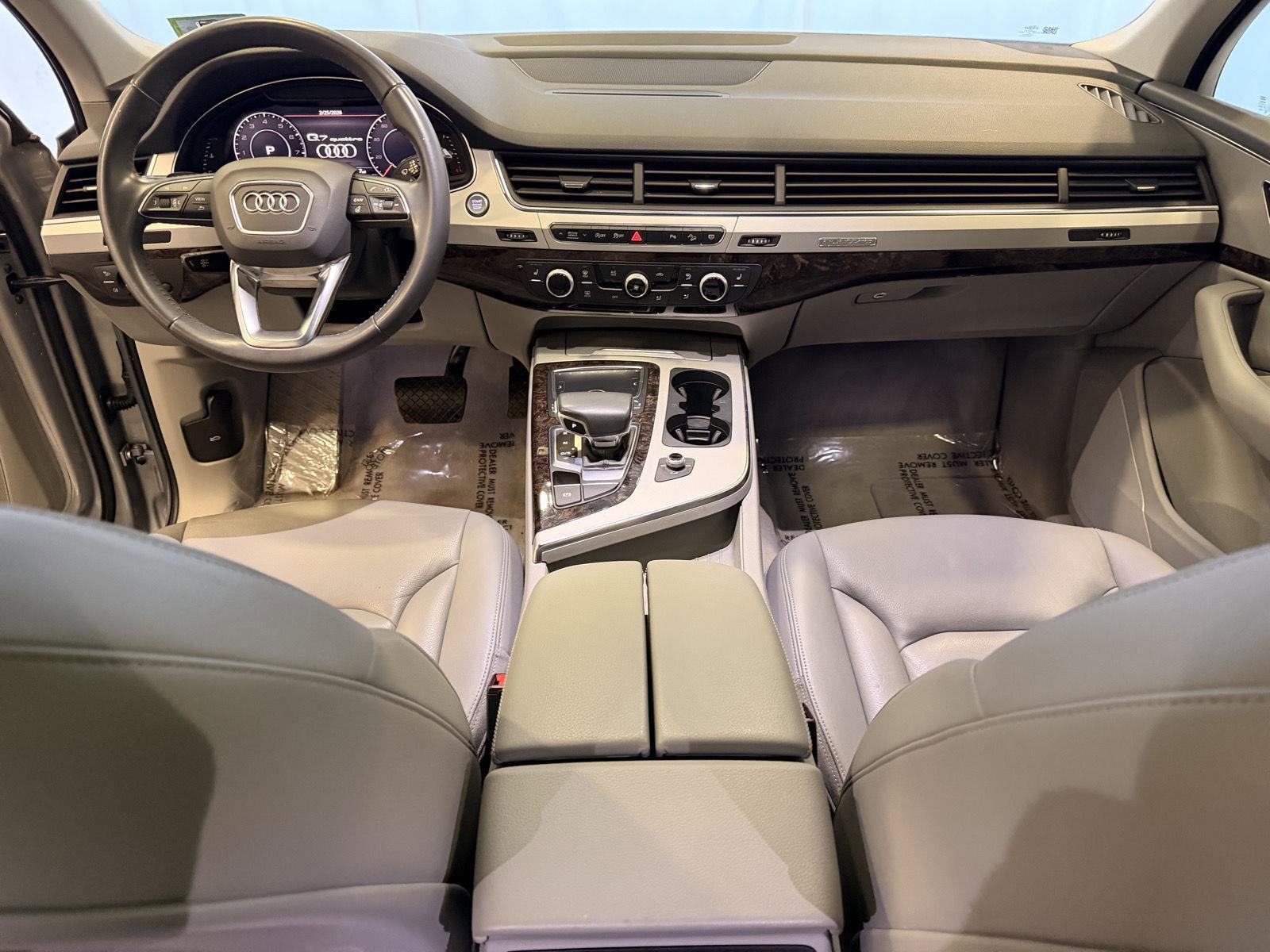 Used 2019 Audi Q7 2.0T Premium w/ Cold Weather Package image 17